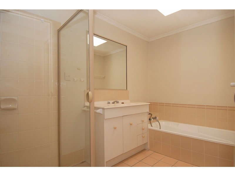 16/15 Kaloma Road, The Gap QLD 4061