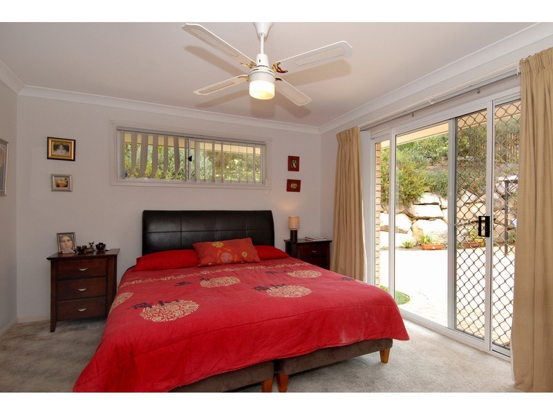 16 Canterbury Place, The Gap QLD 4061