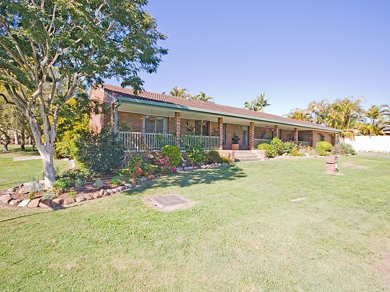 3 Jan Street, The Gap QLD 4061