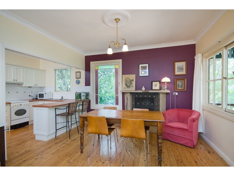 1882 Mount Nebo Road, Mount Nebo QLD 4520