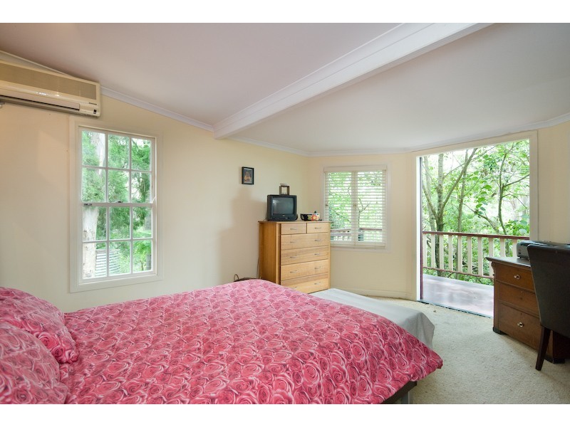 1882 Mount Nebo Road, Mount Nebo QLD 4520