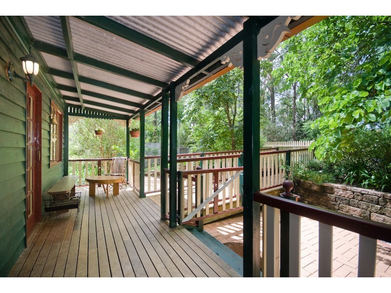 1882 Mount Nebo Road, Mount Nebo QLD 4520