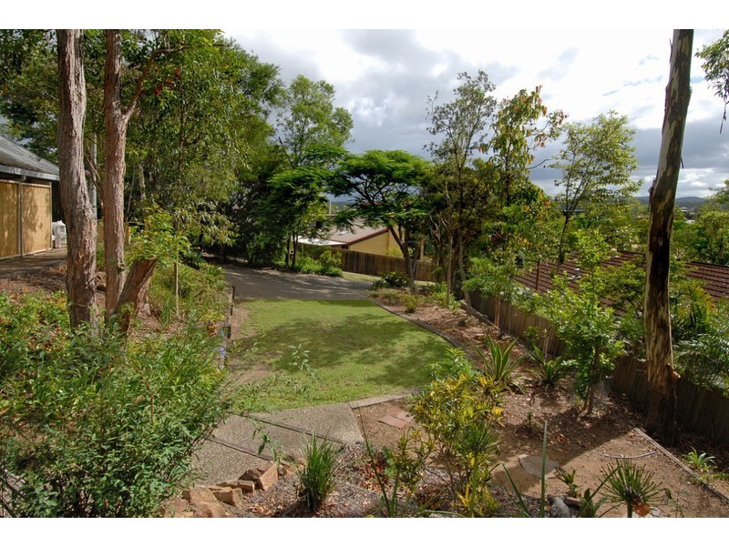 33 Eppalong Street, The Gap QLD 4061