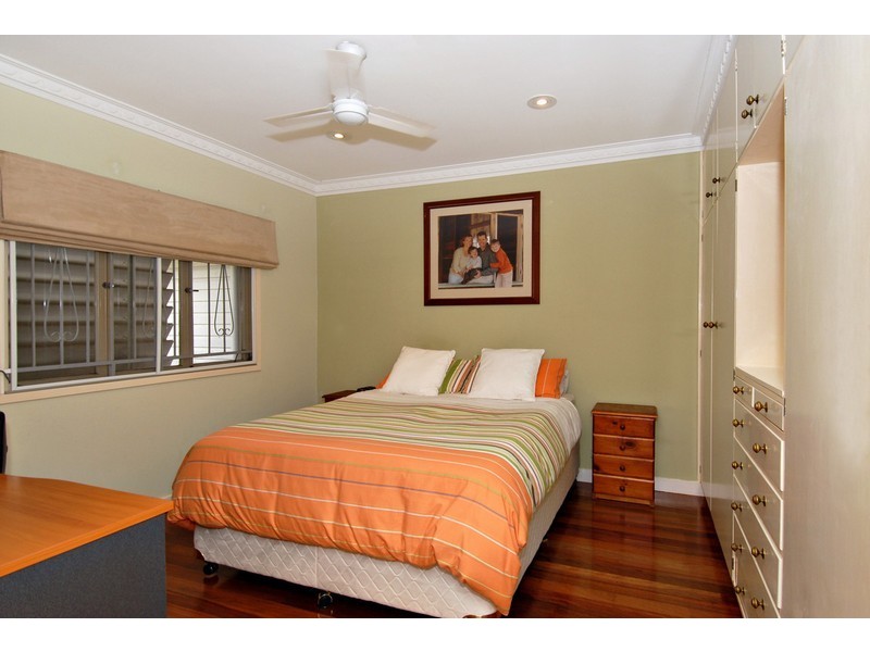 6 Madlo Street, The Gap QLD 4061