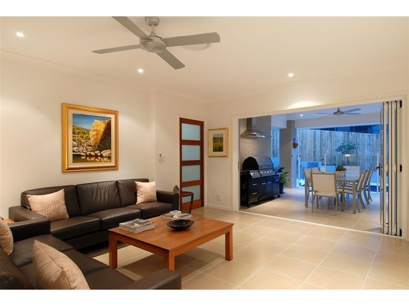 41 Stonehawke Place, The Gap QLD 4061