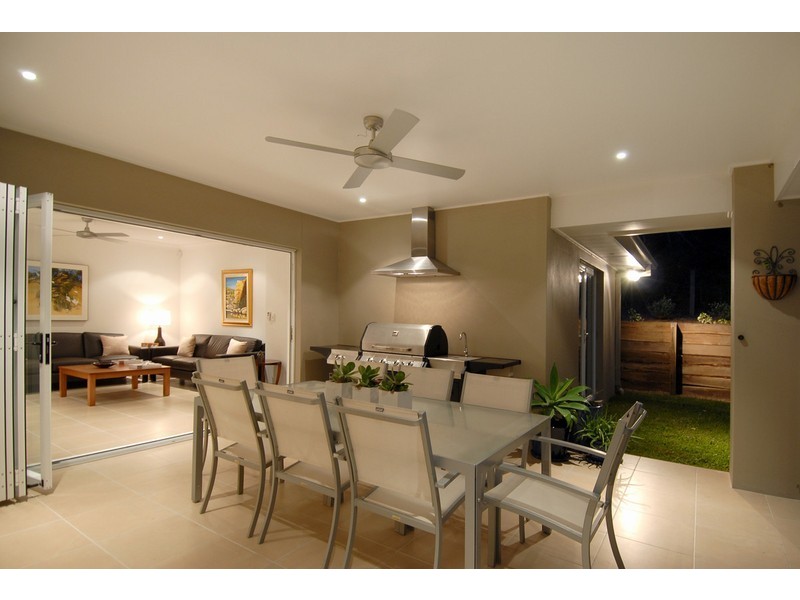 41 Stonehawke Place, The Gap QLD 4061