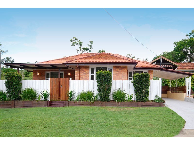 12 Quirk Street, The Gap QLD 4061