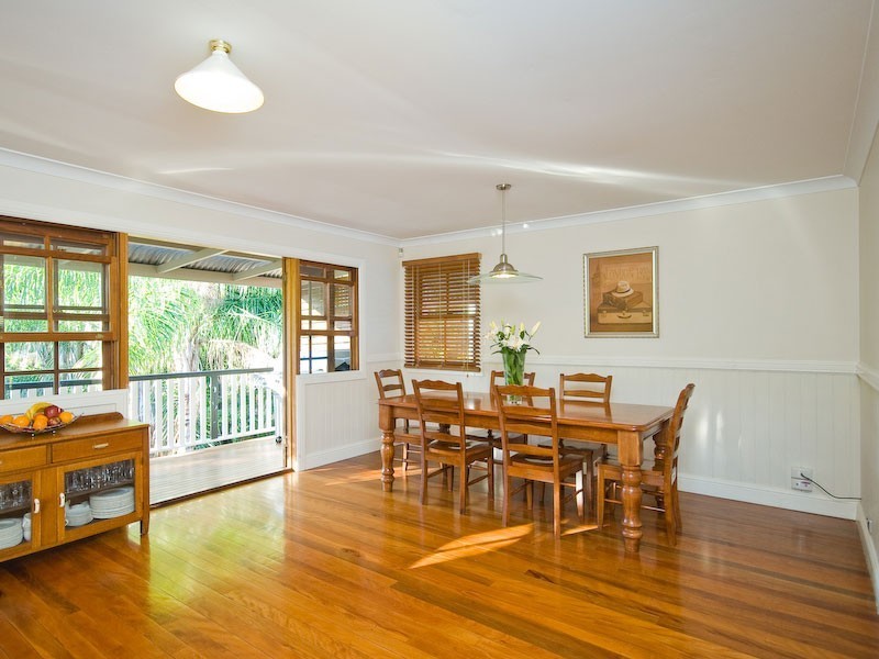 11 Shaw Street, Bardon QLD 4065