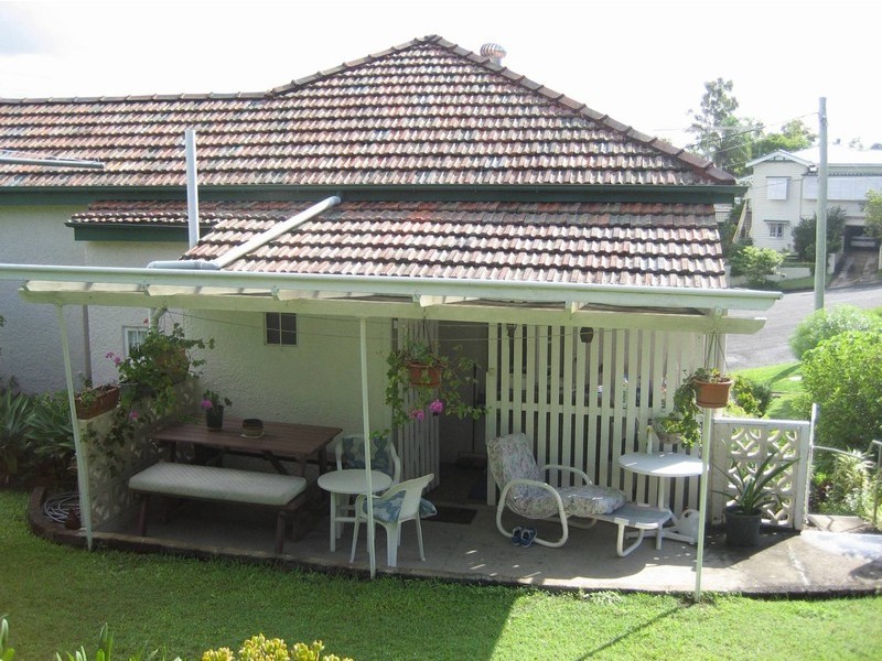 17 Grant Street, Ashgrove QLD 4060