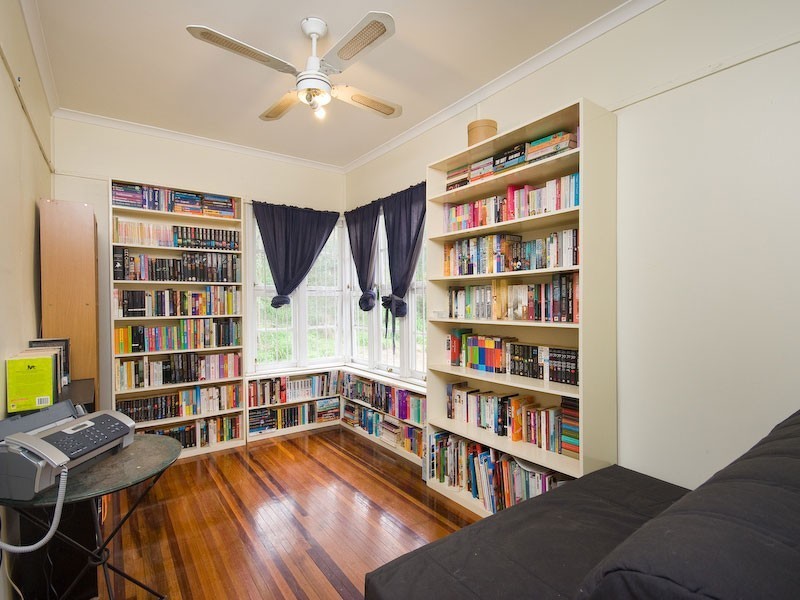 1 St Vincent Street, Ashgrove QLD 4060