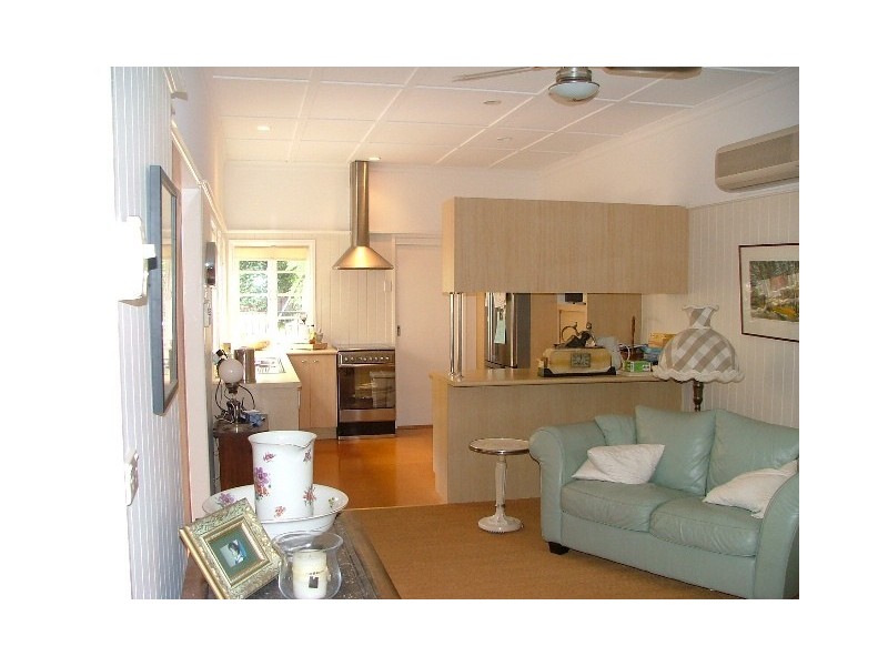 32 Langley Avenue, Wilston QLD 4051