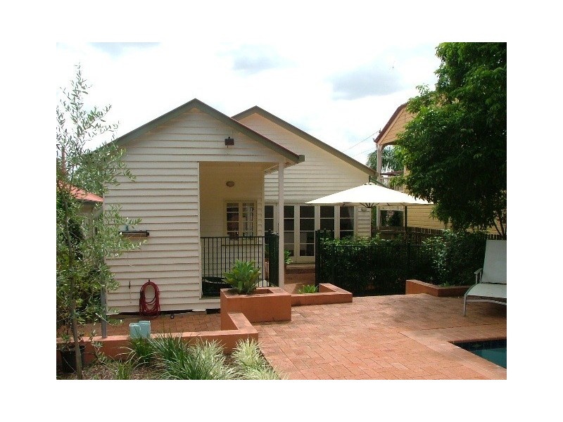 32 Langley Avenue, Wilston QLD 4051