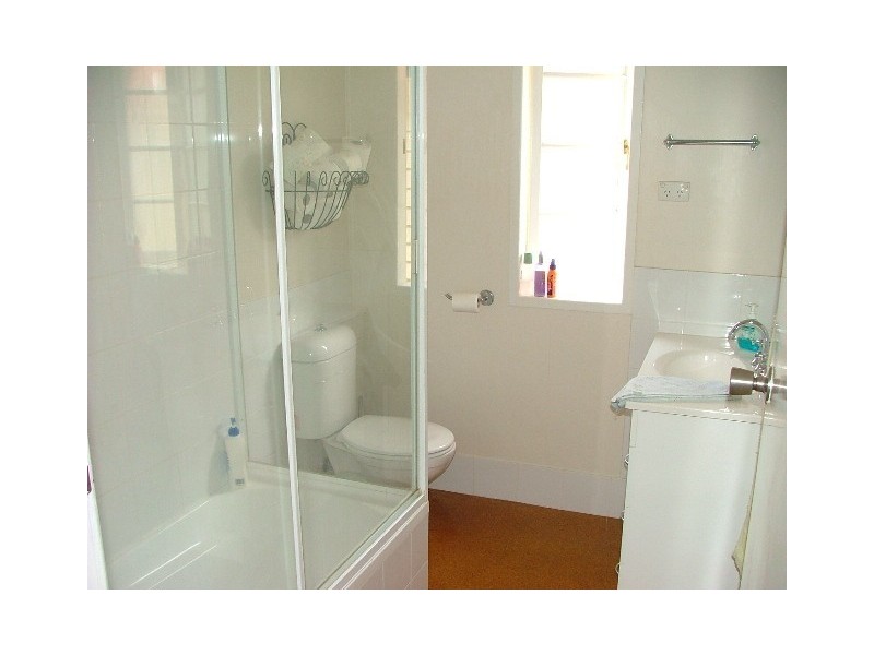 32 Langley Avenue, Wilston QLD 4051