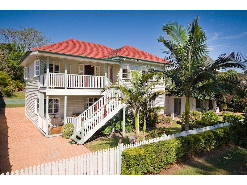 3 Empress Terrace, Bardon QLD 4065