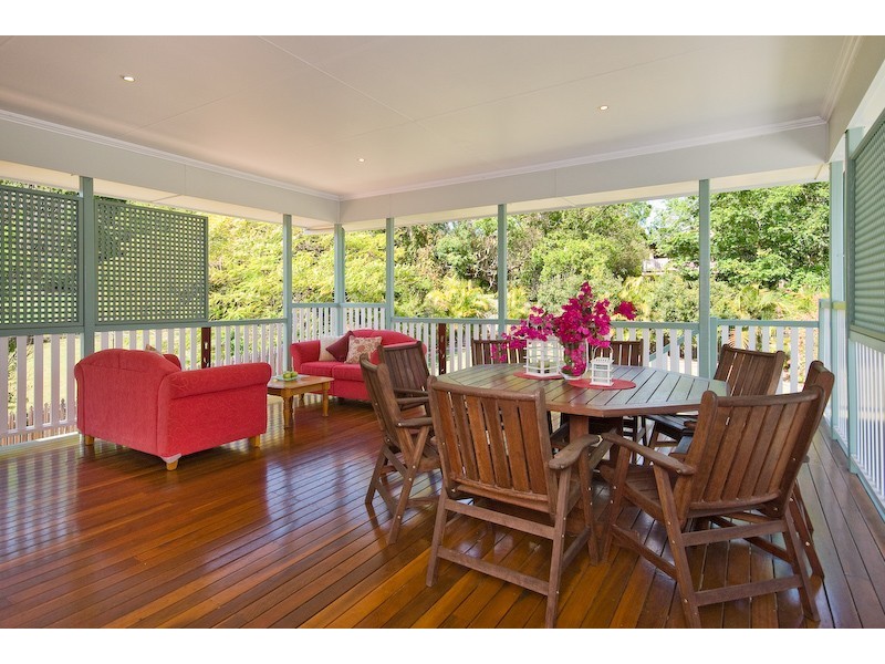 3 Empress Terrace, Bardon QLD 4065