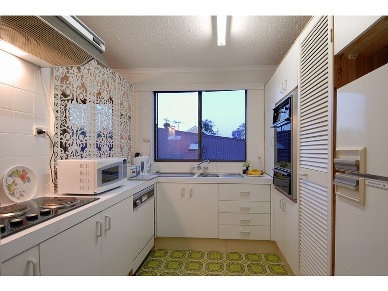 3/26 Simpsons Road, Bardon QLD 4065