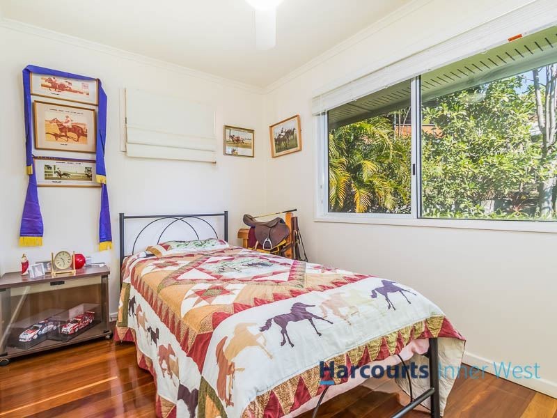 6 Dandaloo Street, The Gap QLD 4061