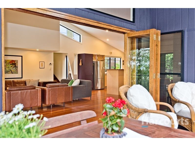 17 Davander Close, The Gap QLD 4061