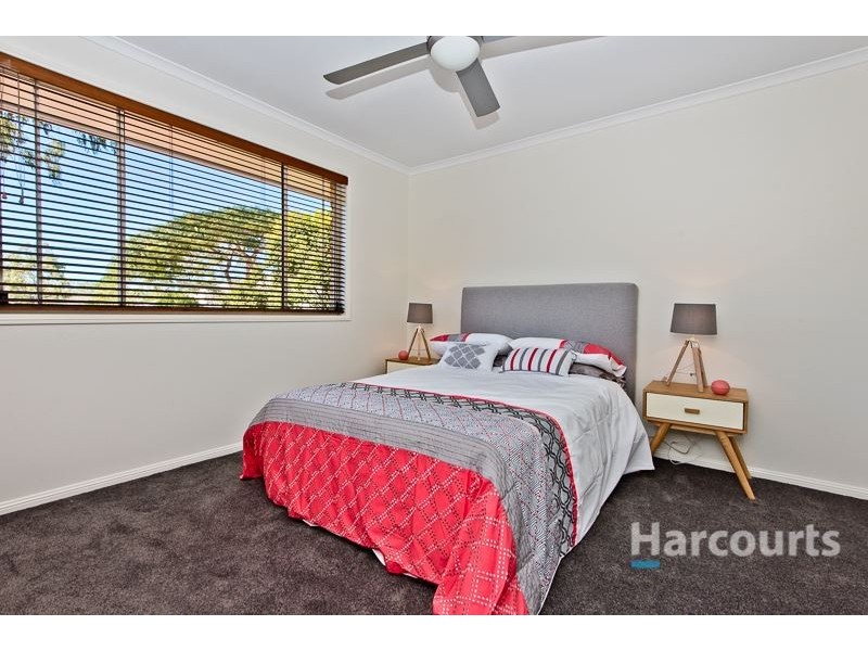 10 Pender Street, The Gap QLD 4061