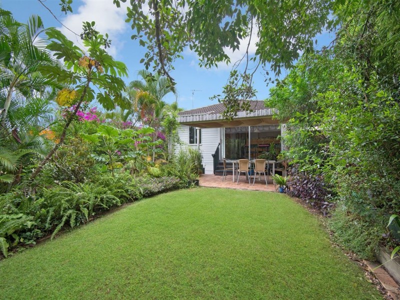 65 Coronation Street, Bardon QLD 4065