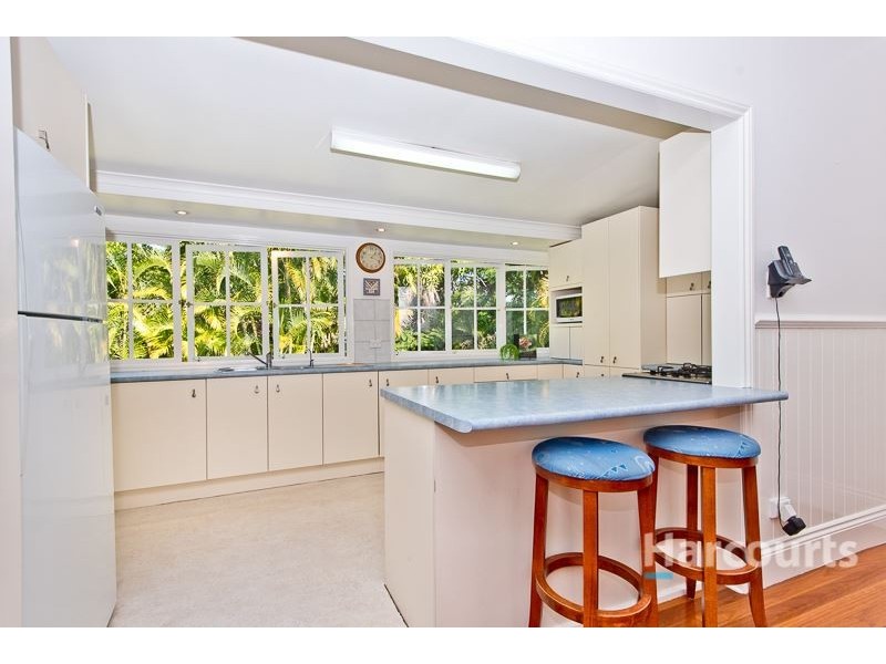 218 Acacia Drive, Ashgrove QLD 4060