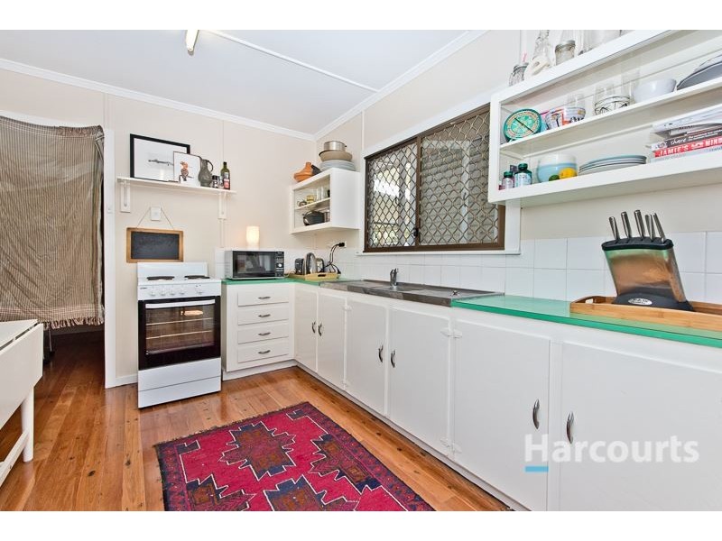 6 Romea Street, The Gap QLD 4061