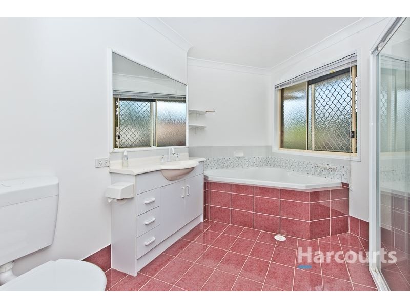 4 Davander Close, The Gap QLD 4061