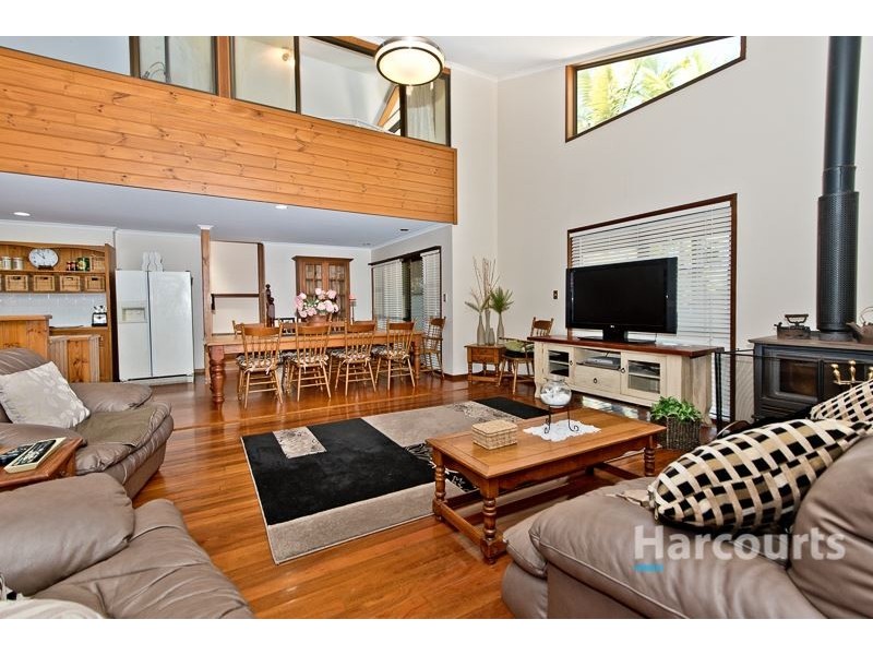 10 Bottletree Place, The Gap QLD 4061