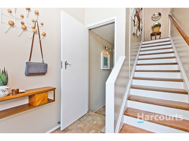 44 Kaloma Road, The Gap QLD 4061