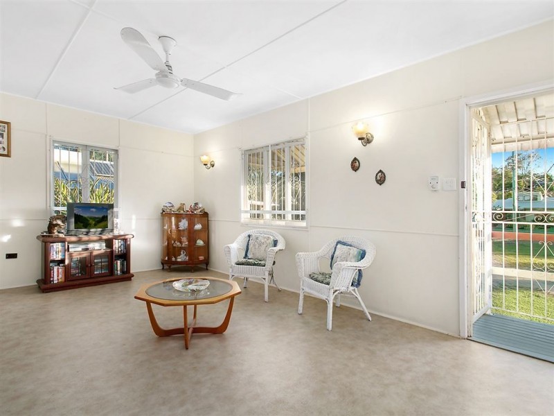 44 School Road, The Gap QLD 4061