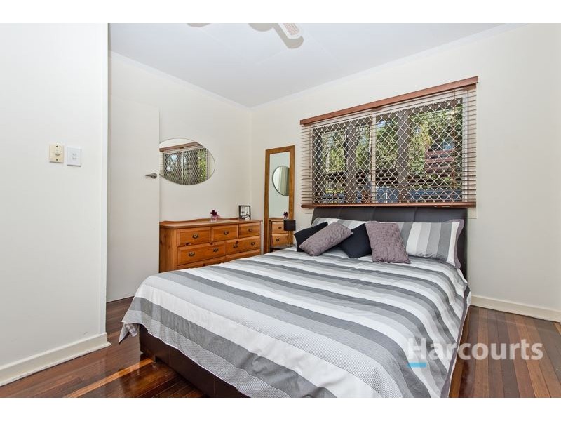17 Yallamurra Street, The Gap QLD 4061