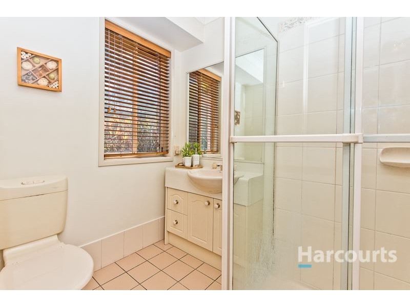 35 Westgate Place, The Gap QLD 4061