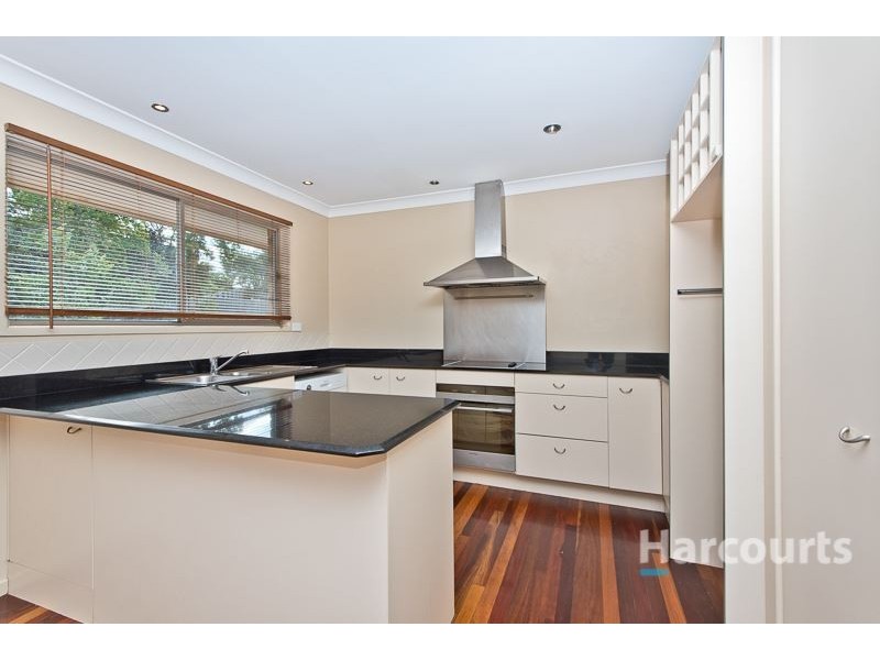 8 Warruga Street, The Gap QLD 4061