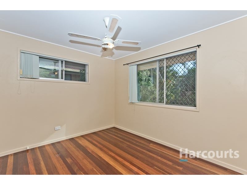 8 Warruga Street, The Gap QLD 4061