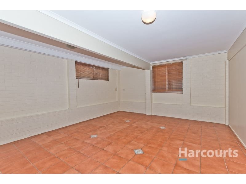 8 Warruga Street, The Gap QLD 4061