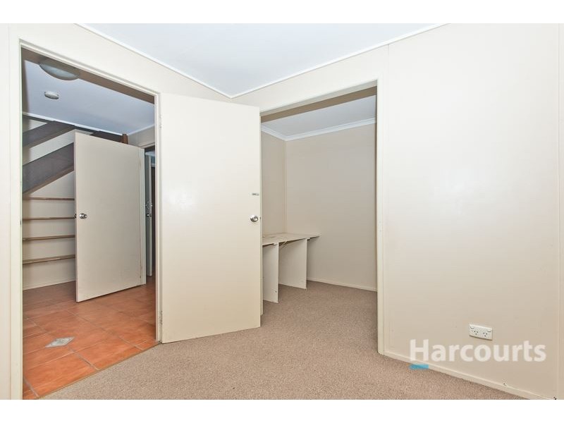 8 Warruga Street, The Gap QLD 4061