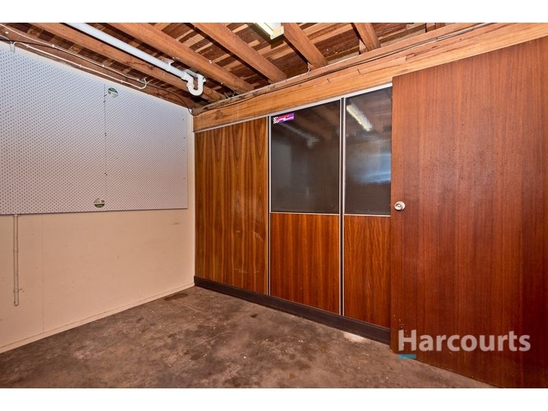 8 Warruga Street, The Gap QLD 4061