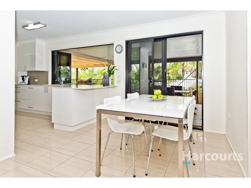 15 Trebonne Street, The Gap QLD 4061