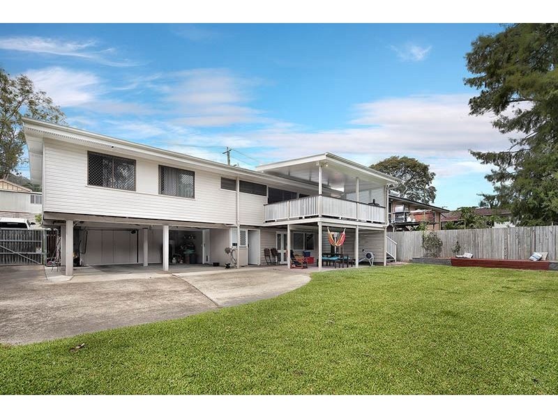 11 Palana Street, The Gap QLD 4061