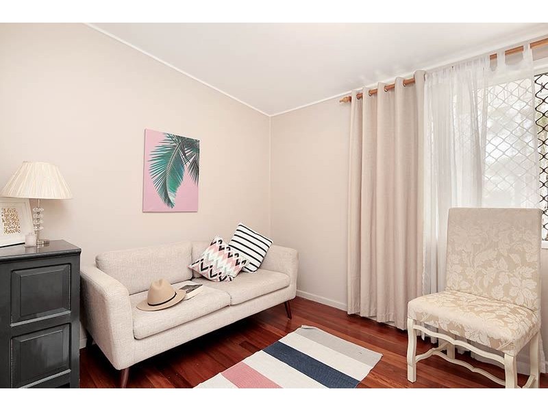 11 Palana Street, The Gap QLD 4061