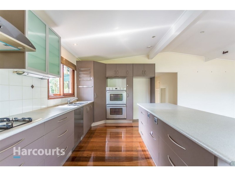20 Kirri Street, The Gap QLD 4061