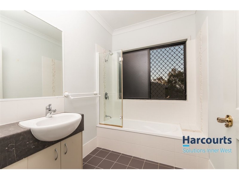 17/976 Samford Road, Keperra QLD 4054