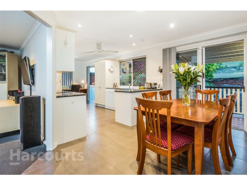 23 Blackwood Drive, Arana Hills QLD 4054