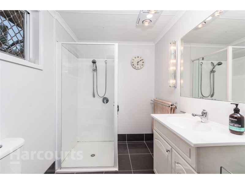 23 Blackwood Drive, Arana Hills QLD 4054