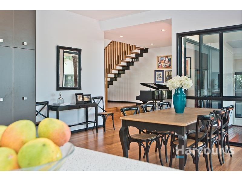 35 Abraham Street, Red Hill QLD 4059