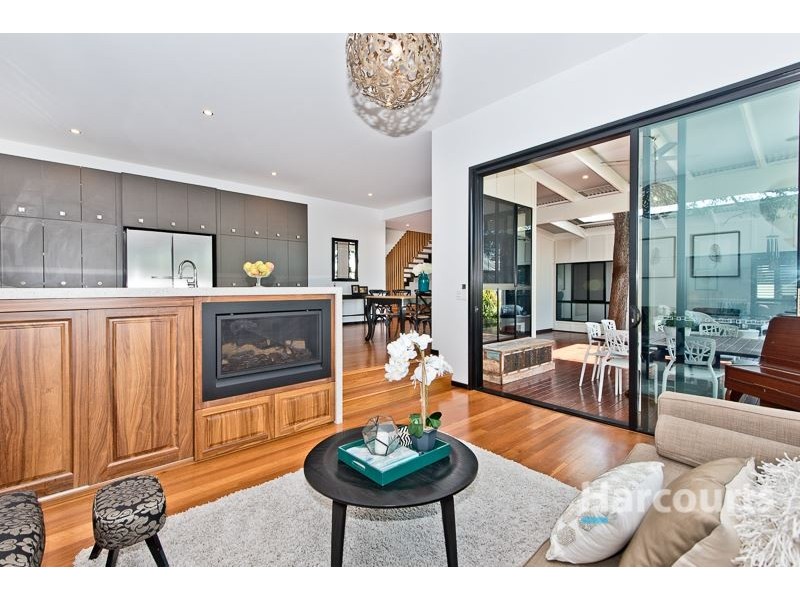 35 Abraham Street, Red Hill QLD 4059