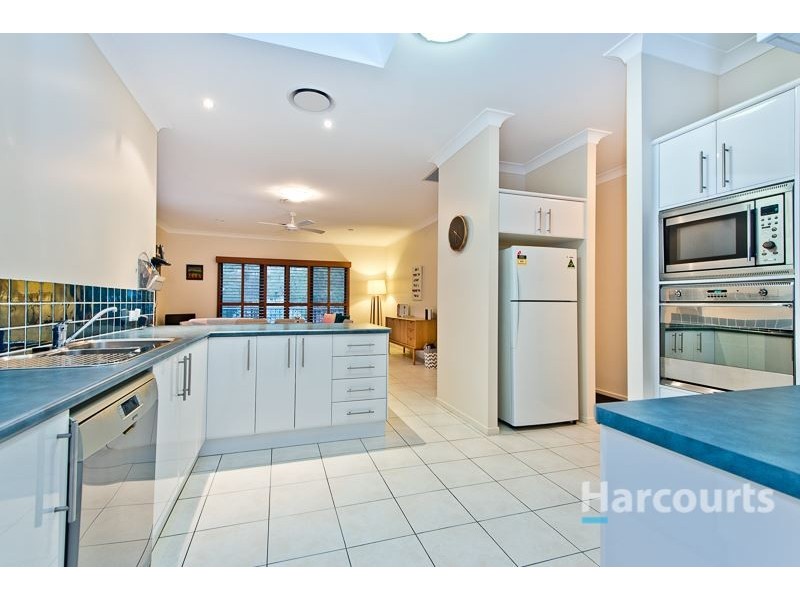8 Nunkeri Place, The Gap QLD 4061