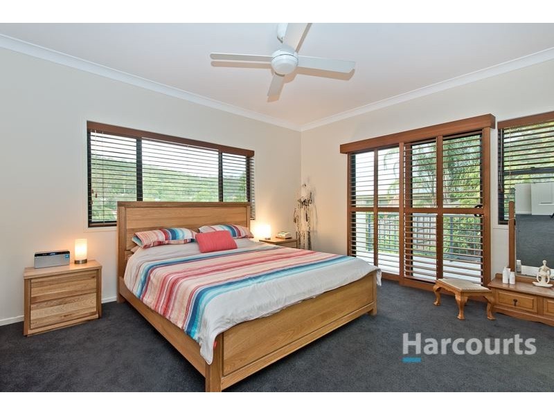 8 Nunkeri Place, The Gap QLD 4061