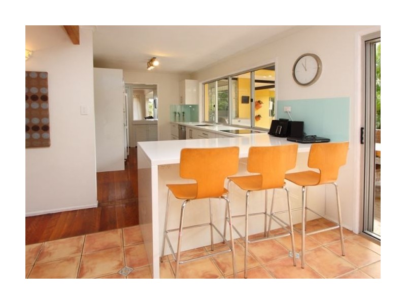 62 Bernarra Street, The Gap QLD 4061