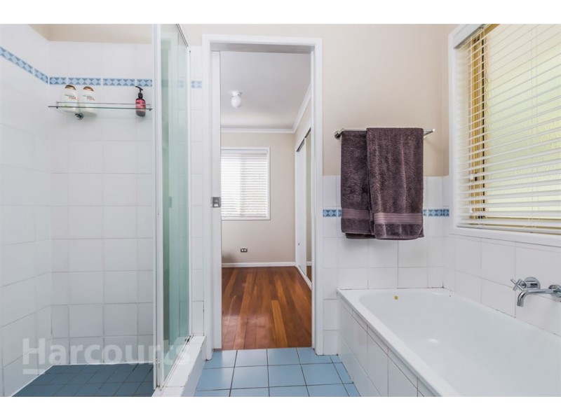 30 Blackwood Drive, Arana Hills QLD 4054